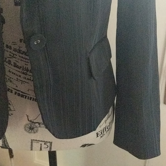 Black blazer! Professional and classic - Picture 4 of 5